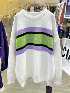 服装上衣商场全球实拍图库_全球零售批发市场实拍_展会实拍款式图